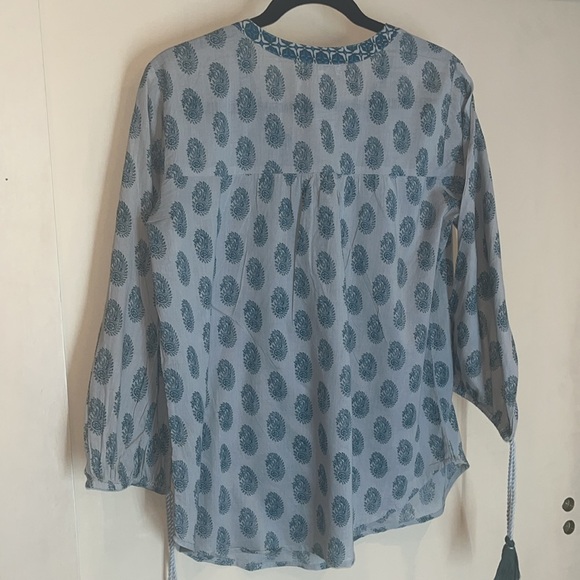 World Market boho style top with tasseled sleeves.  Size large - Picture 9 of 11